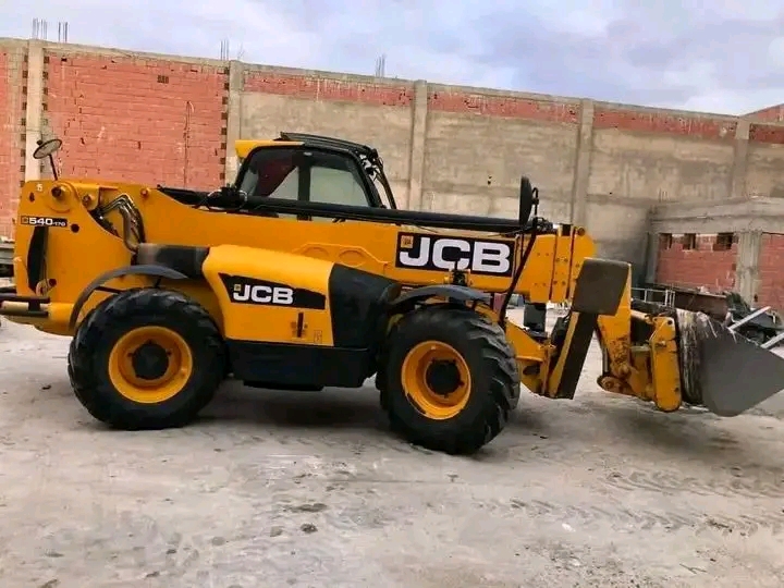 تيليهندل JCB 540